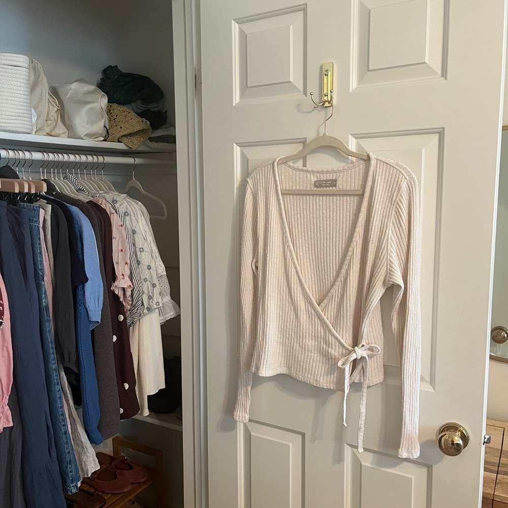 Everlane The Cozy Rib Wrap Top - Picture 2 of 10